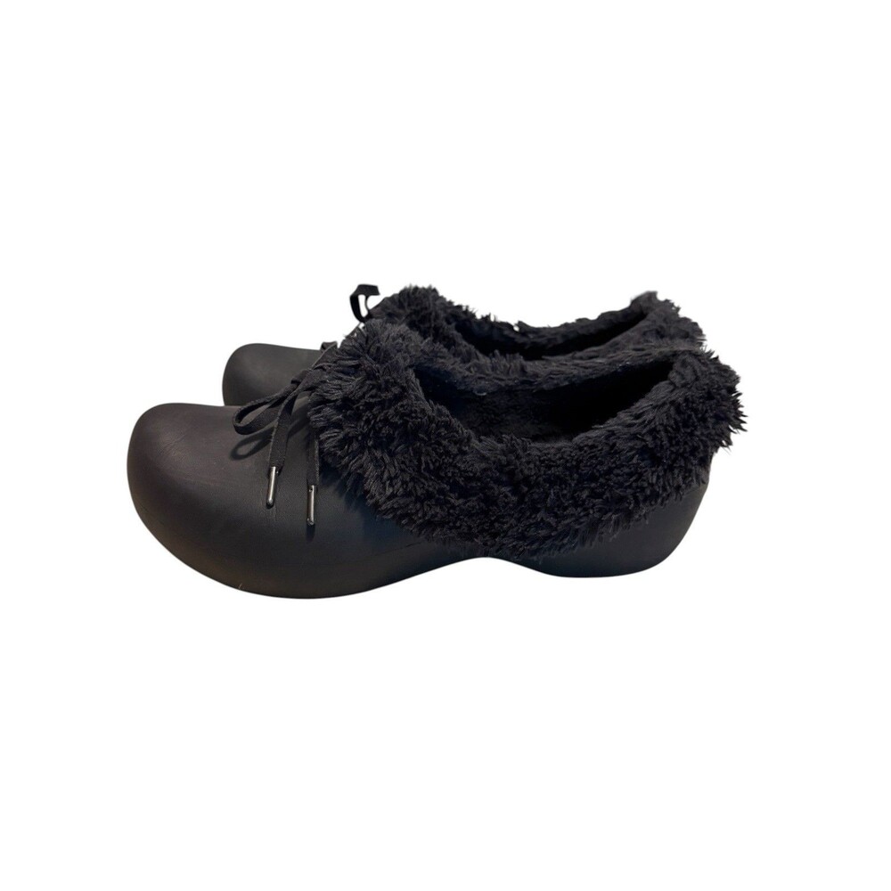 Crocs Cozy Goth Y2K Fleece Lined Clogs Black Pink Sole Slippers Size 9 - Picture 2 of 7